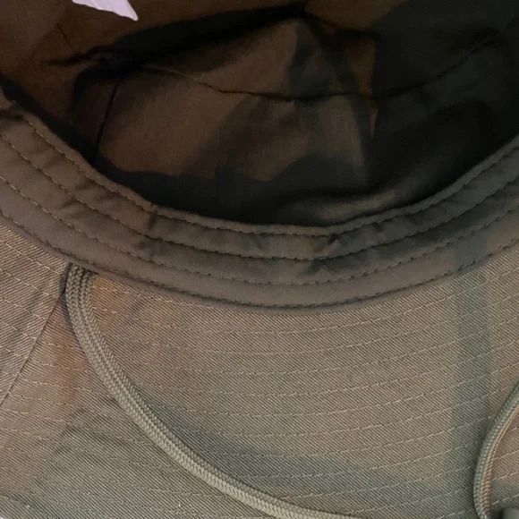 🫒 Frank & Oak Sun Hat - Bucket Hat in Martini Olive - Picture 5 of 5